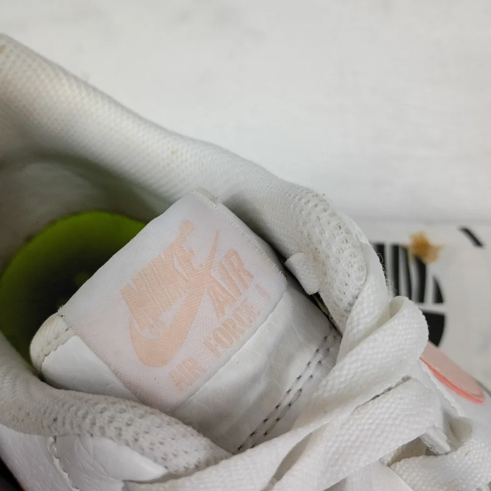 Nike Air Force 1 AF1 Low White‎ Peach Pink Womens Sneakers DN1430-106 Size 11